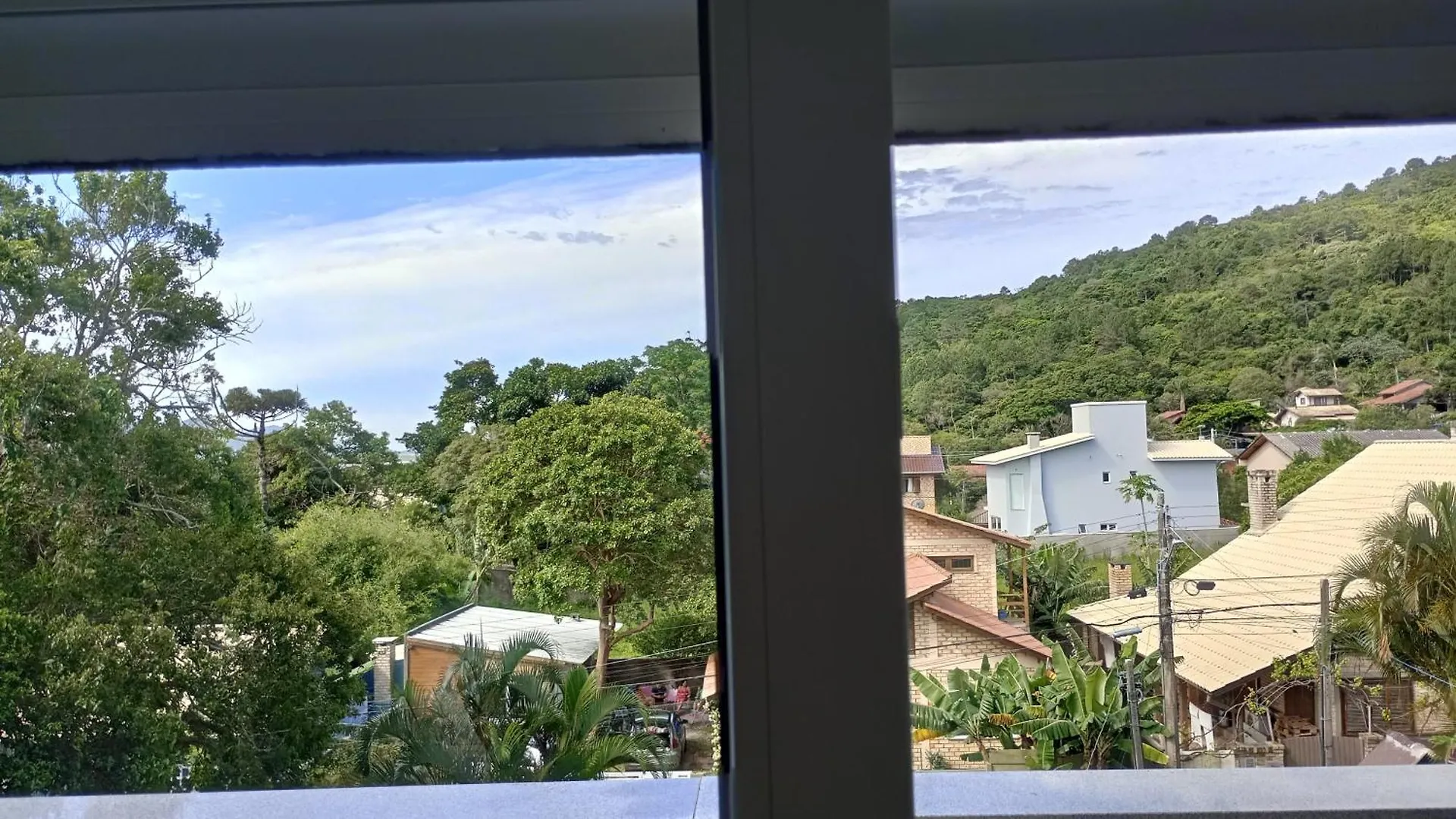 Casa C/ Spa E Mesa De Sinuca 240 M2 Florianópolis Brasil